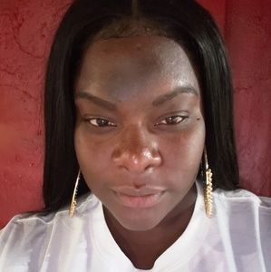 Meet your Posher, Jacinta